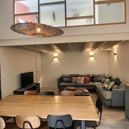 Maison Luxe 4 - Patio - Climatisation - 10 Minutes A Pied Du Pont D'avignon *