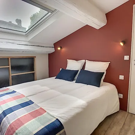 Maison Luxe 4 - Patio - Climatisation - 10 Minutes A Pied Du Pont D'avignon Willa *