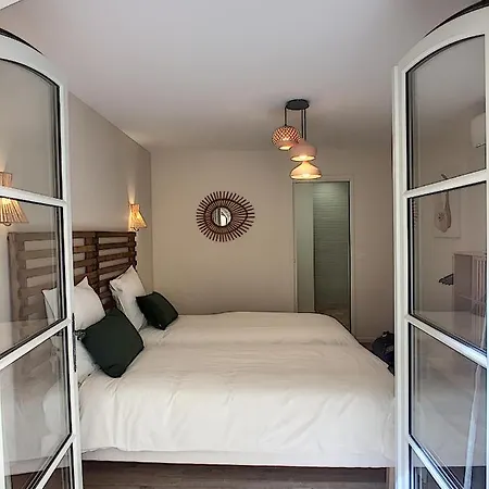 Maison Luxe 4 - Patio - Climatisation - 10 Minutes A Pied Du Pont D'avignon Awinion